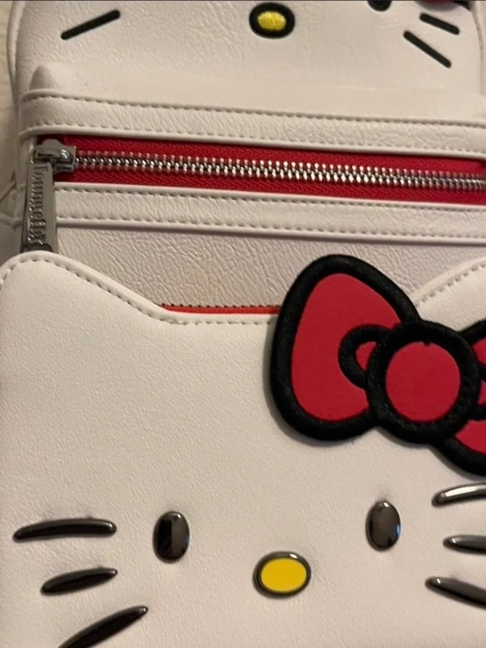 Loungefly Sanrio Hello Kitty Mini Backpack and Matching Wallet Set - White/Red